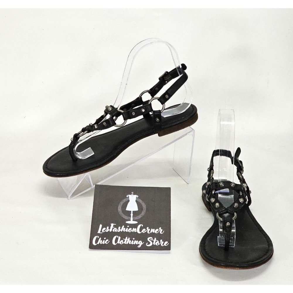 FRYE Black Leather Studded Carson Thong Sandals Flip Flops 7